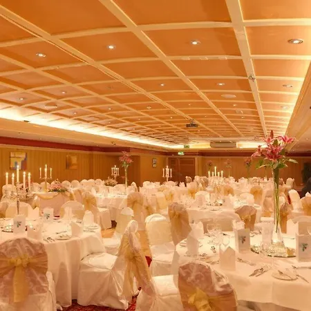 Avenue Отель 4*