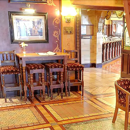 Avenue 4* Килларни